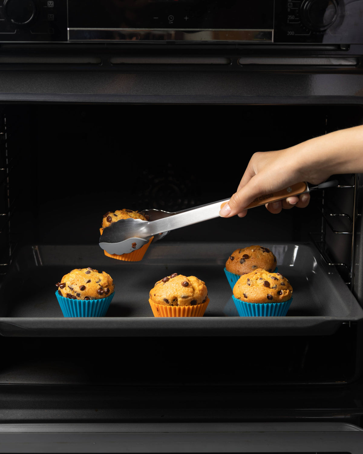Tong Twister - Dual-Sided Silicone & Stainless Steel Tongs
