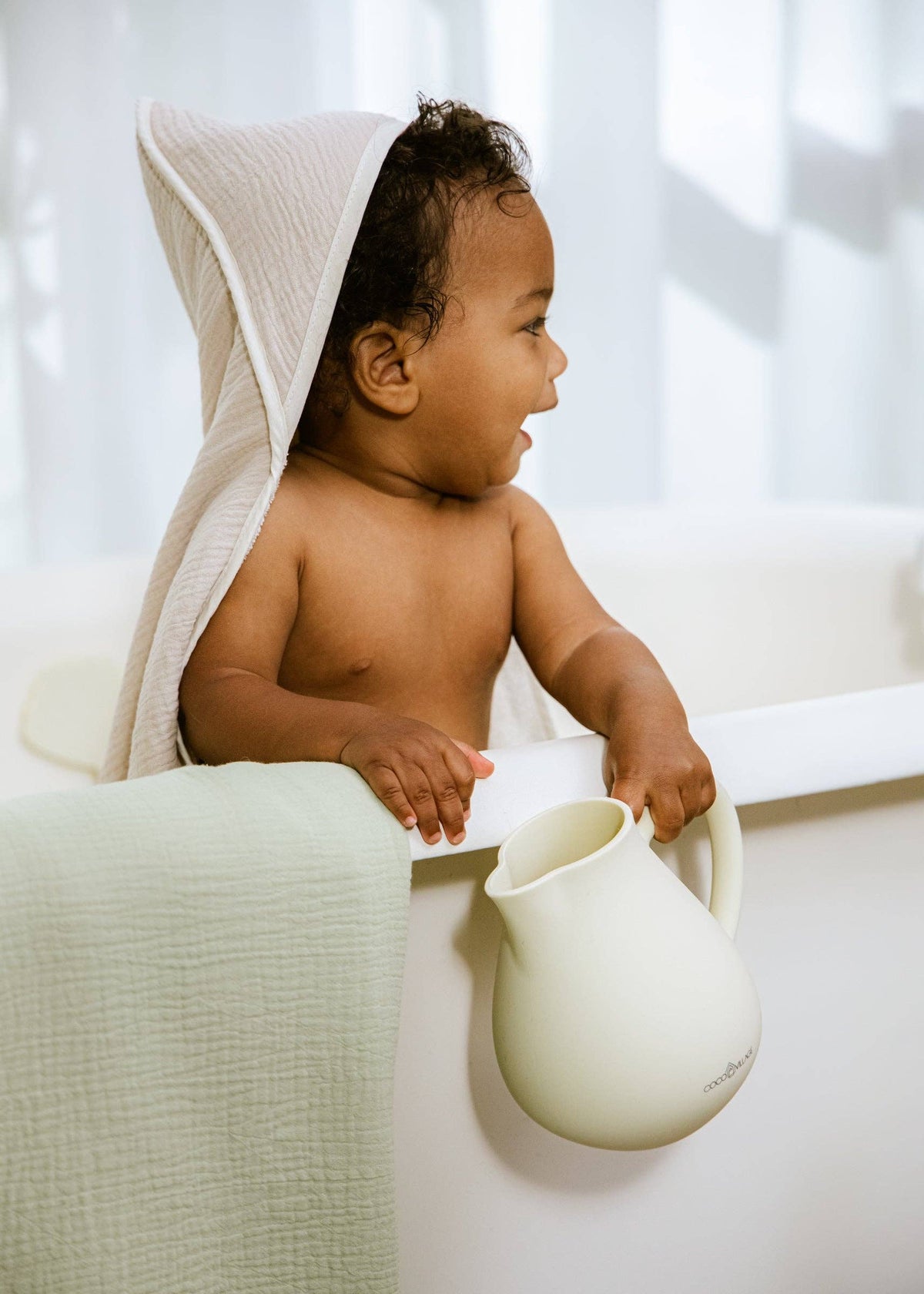Coco Village Silicone Bath Rinse Cup — alternate product image, view 4