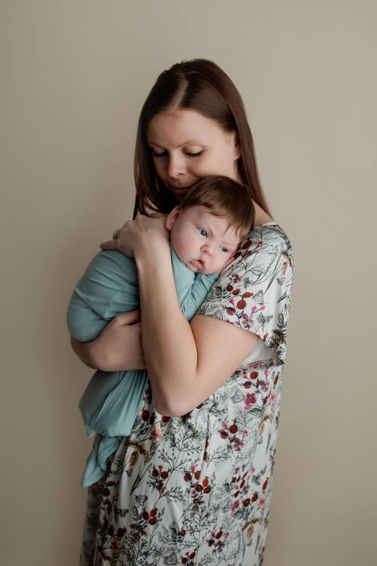 Three Little Tots - Floral Mommy Labor and Delivery/ Nursing Gown — alternate product image, view 25