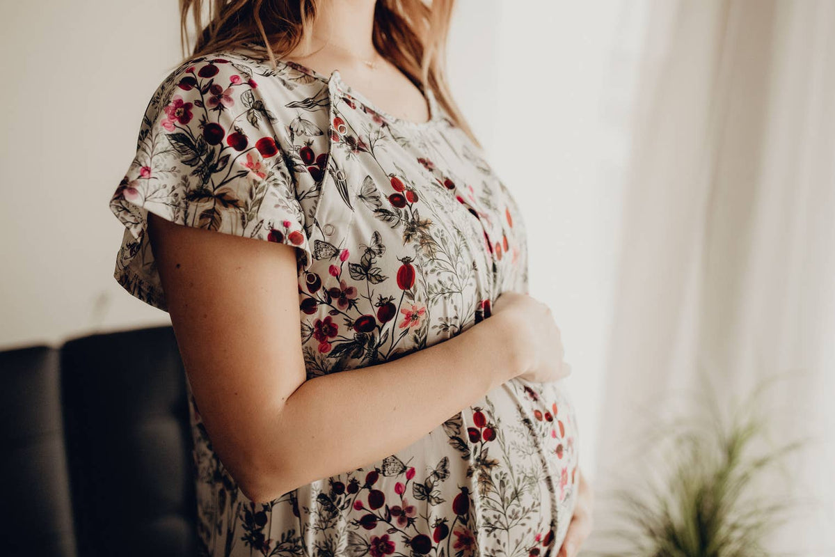 Three Little Tots - Floral Mommy Labor and Delivery/ Nursing Gown — alternate product image, view 5