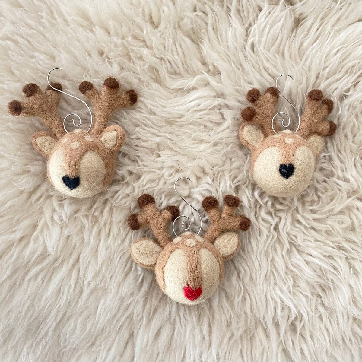 Adornos de reno de fieltro de Sheep Farm Felt (exclusivo de SFF)