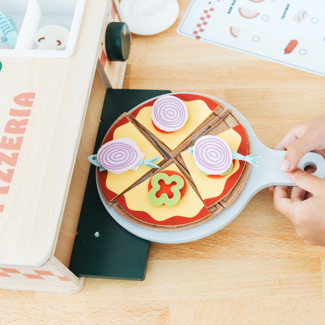 Wooden Pizza Oven Set - Pretend Play Kitchen Toy Ages 3+