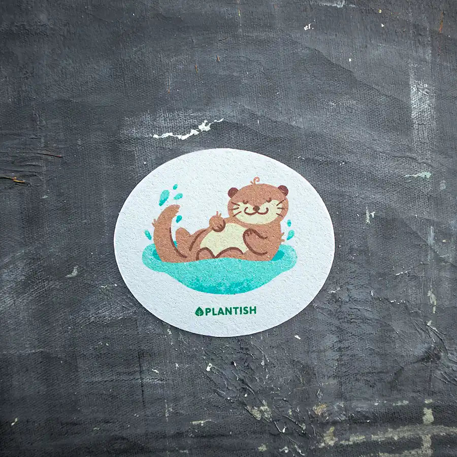 Plantish – Sleepy Otter - Pop up Sponge, isolated product on a plain background; plant-based sponge