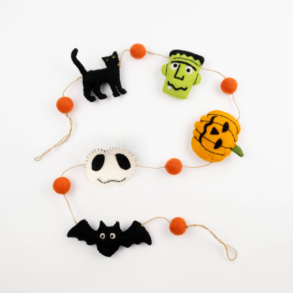 The Winding Road - Garland - Halloween Decor, Ghost, Black Cat, Frankenstein — felt Halloween garland with ghost, pumpkin, cat and Frankenstein motifs