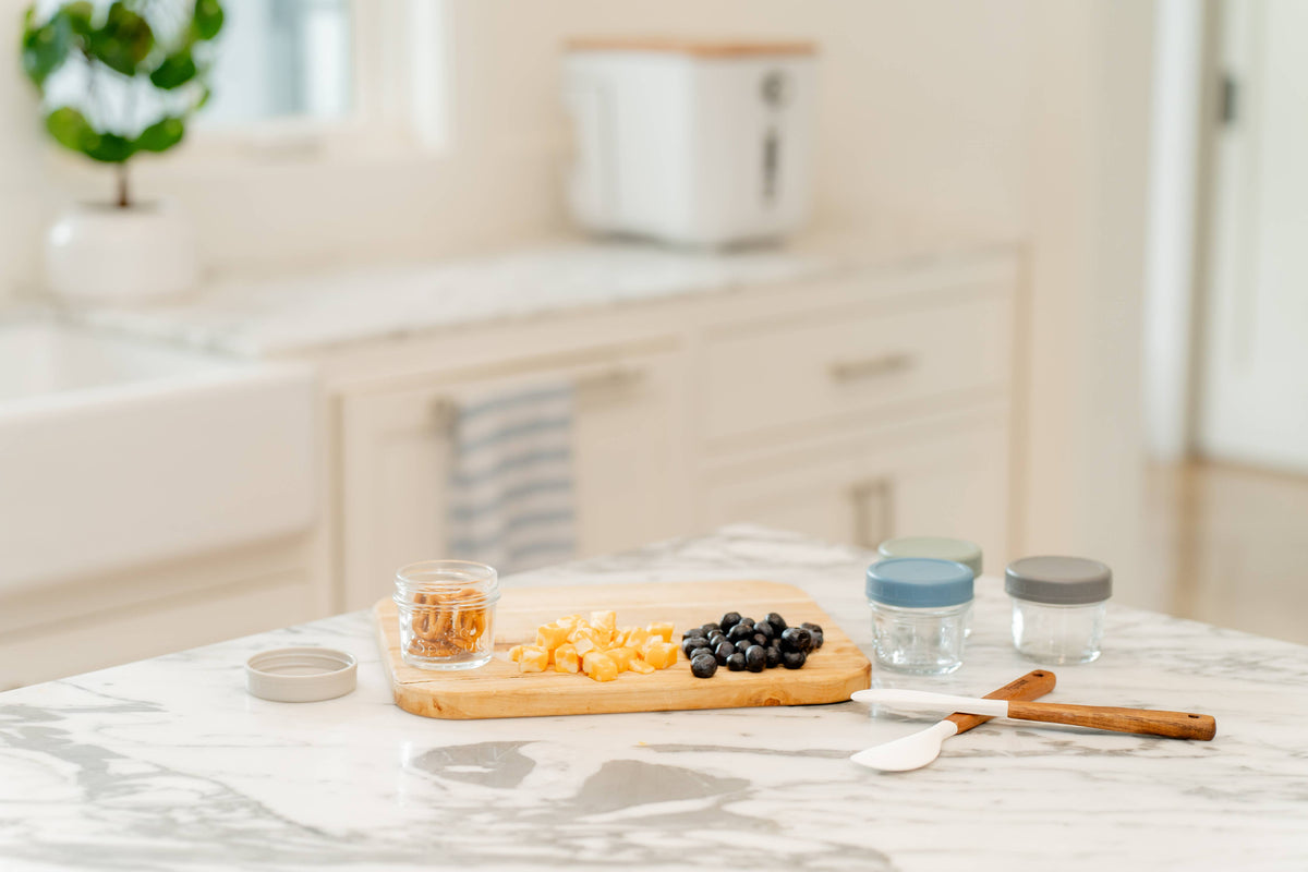 WeeSprout - Frascos de vidrio para almacenamiento de comida para bebés con tapas de plástico – Juego de 6