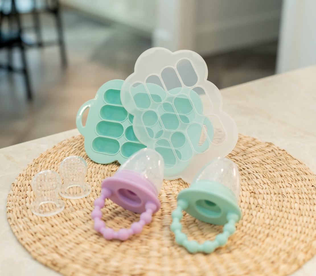 WeeSprout - Silicone Baby Food Feeder Set with Freezer Tray – 2 Pack — alternate product image, view 4