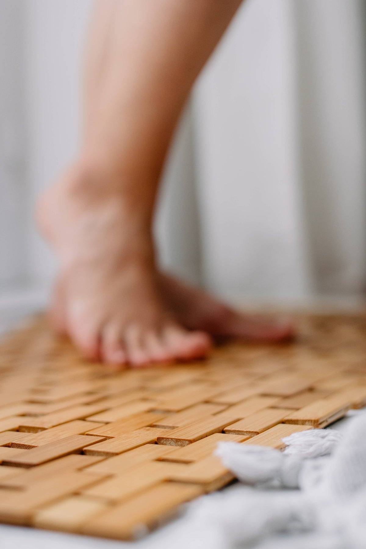 Croll & Denecke - Wellness bath mat shower rug made of bamboo sauna and spa — alternate product image, view 2