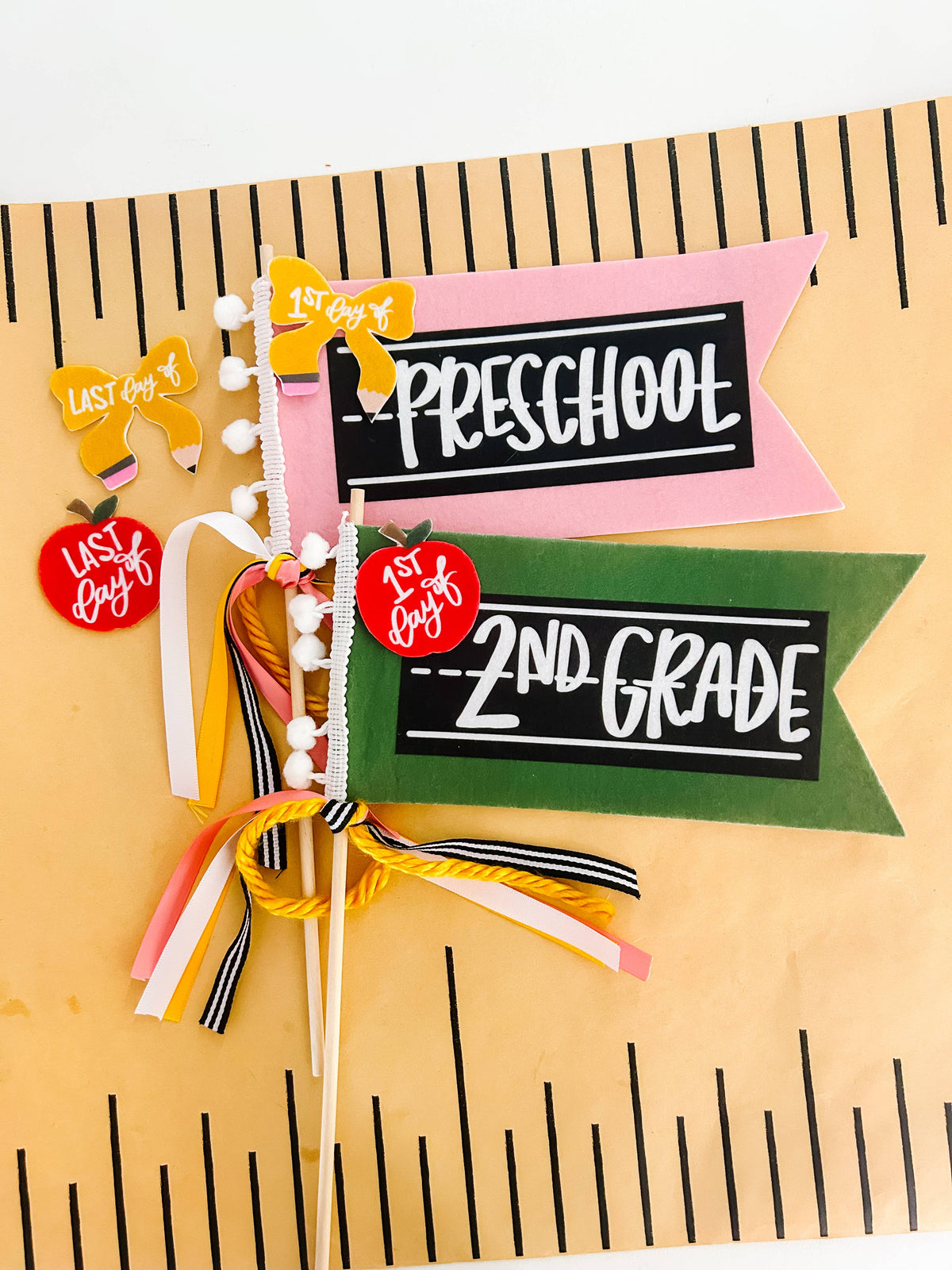 Interchangeable Grade Flag- Chalkboard