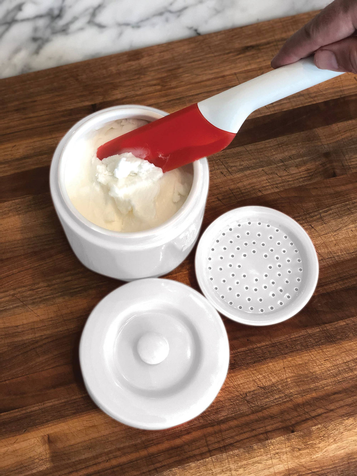Fox Run Porcelain Grease Container, White, 5" x 5" x 5"