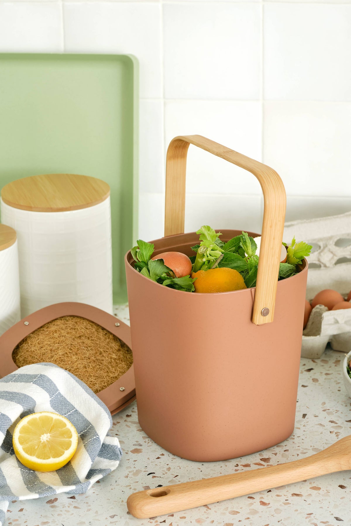 Compost Bin - 1 Gal Cap. - Dishwasher Safe