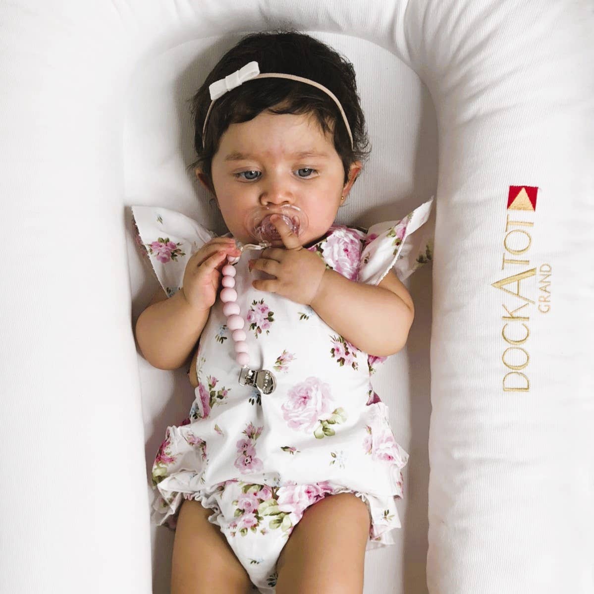 Silicone Pacifier Clip (Pink)