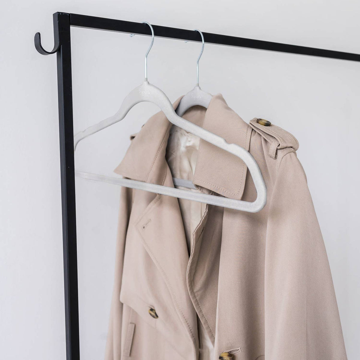 Adult Velvet Hangers (2 Packs of 15)