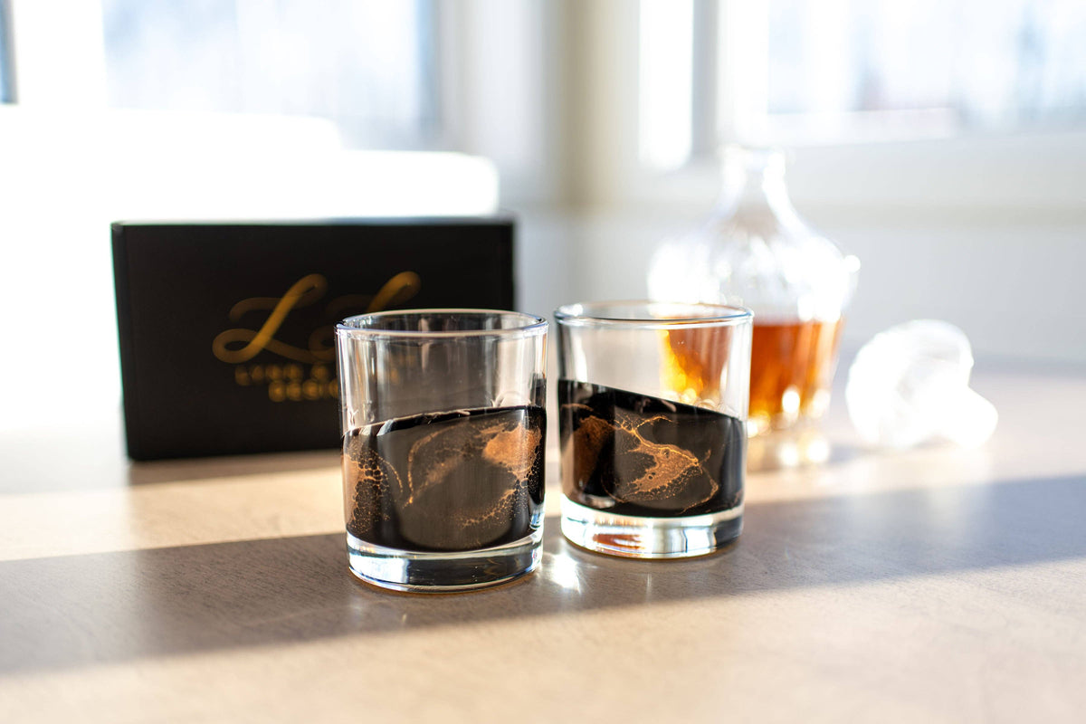 Resin Accented Whisky Glasses