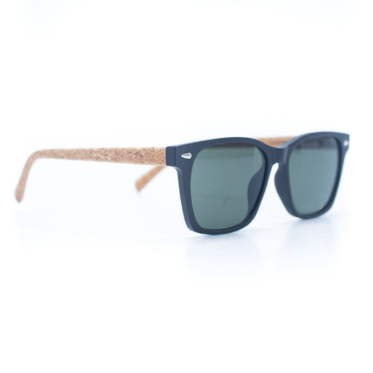 Meninas Bonitas Cork Cork Sunglasses with UV Protection Lenses and Glasses: natural cork accessory shown from the front